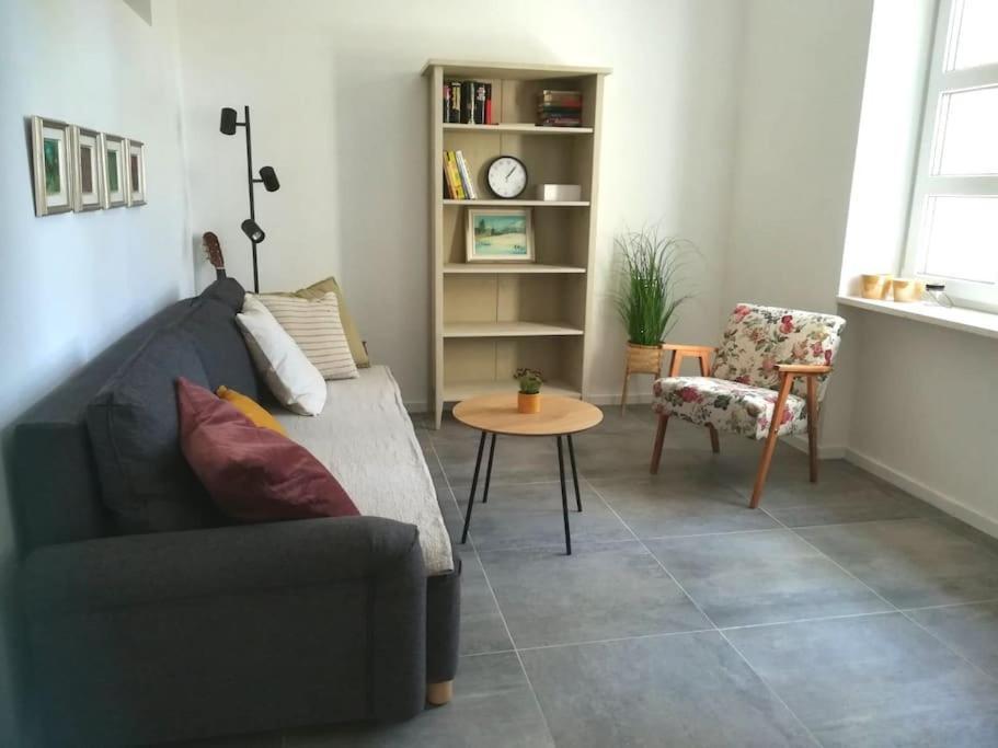 Lovely Apartment In The City Center Pula Buitenkant foto